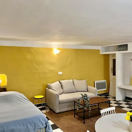 L'endroit Ideal A 30m De La Basilique Au Coeur De Menton