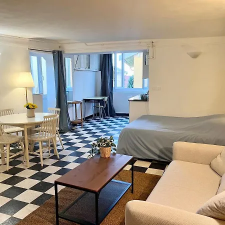 L'endroit Ideal A 30m De La Basilique Au Coeur De Menton