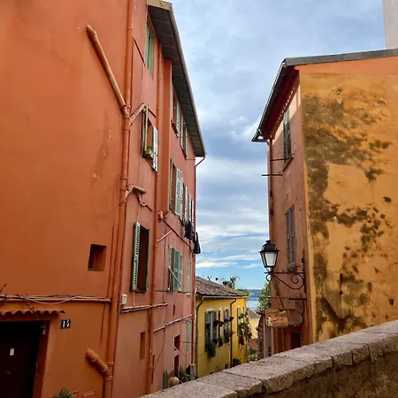 L'endroit Ideal A 30m De La Basilique Au Coeur De Appartement Menton