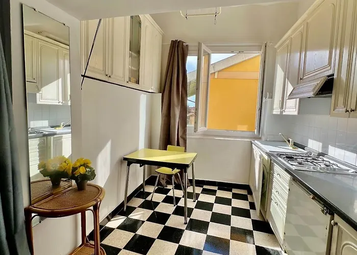 L'endroit Ideal A 30m De La Basilique Au Coeur De Menton